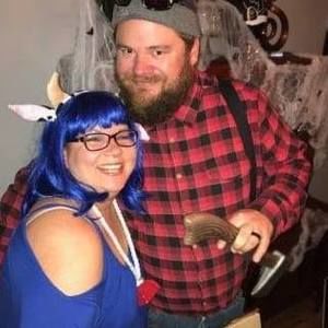 Meet your Posher, Casey